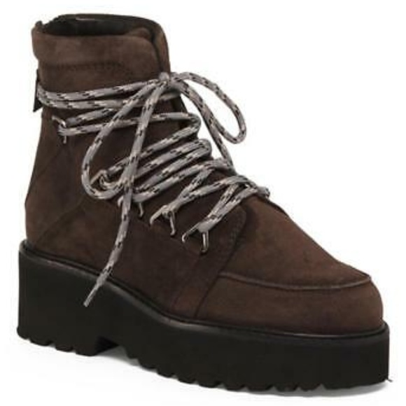 stuart weitzman hiking boots